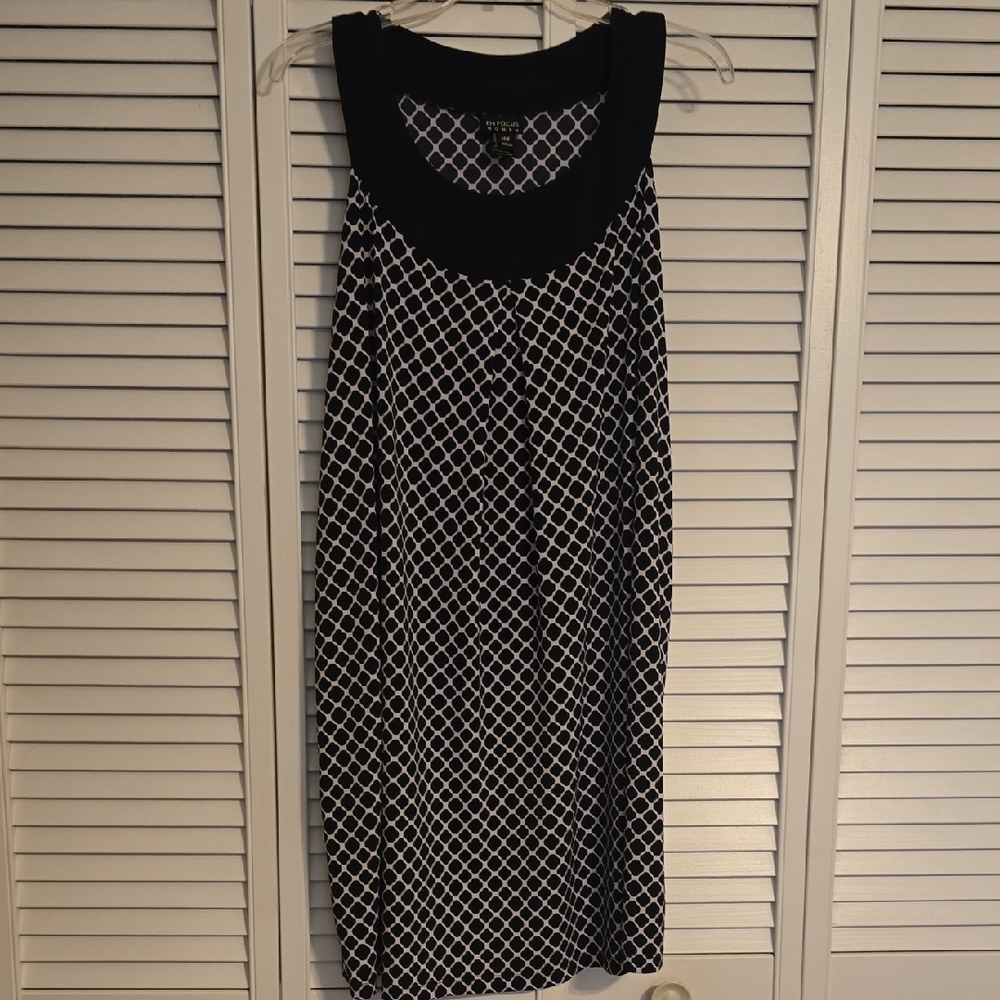 Enfocus Studio Black and White Midi Dress with Timeless Elegance